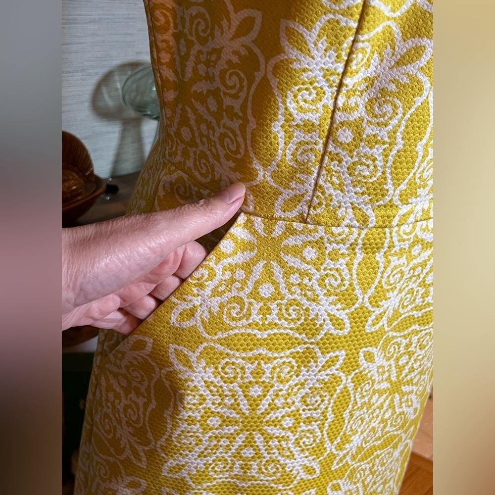 Boden Talia Mimosa Woodblock Print Sleeveless Dress Yellow Womens Size 8 Preppy - Picture 3 of 6